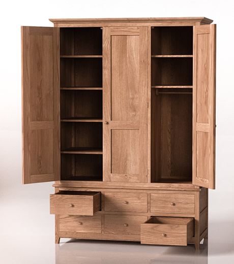 Oak wardrobe - CAD drawings as presented to client prior to commencing construction..